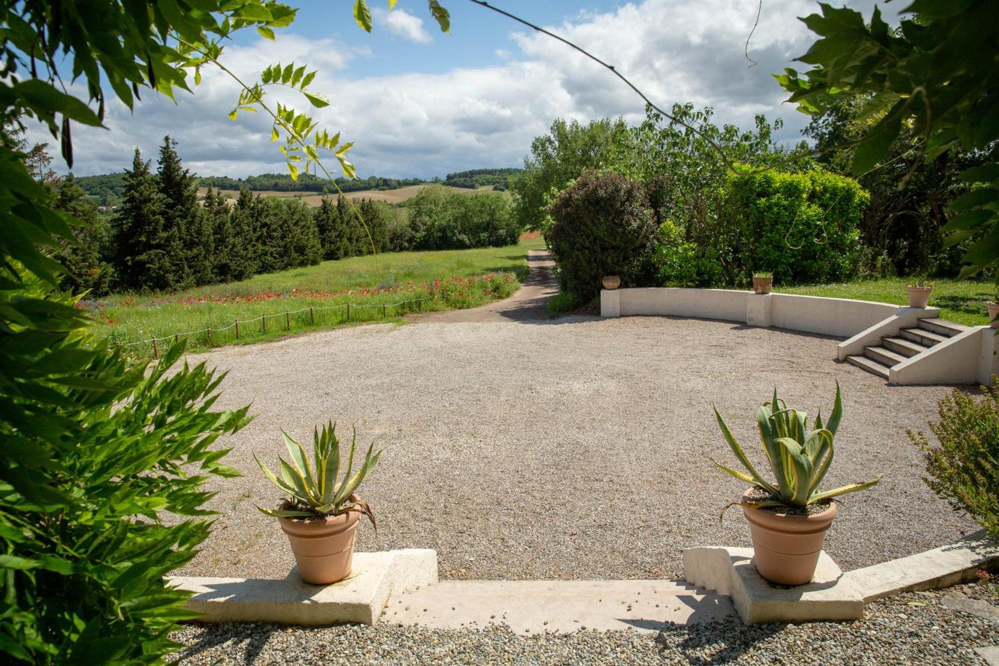 The East Wing - Carcassonne Villa Montreal  Ngoại thất bức ảnh