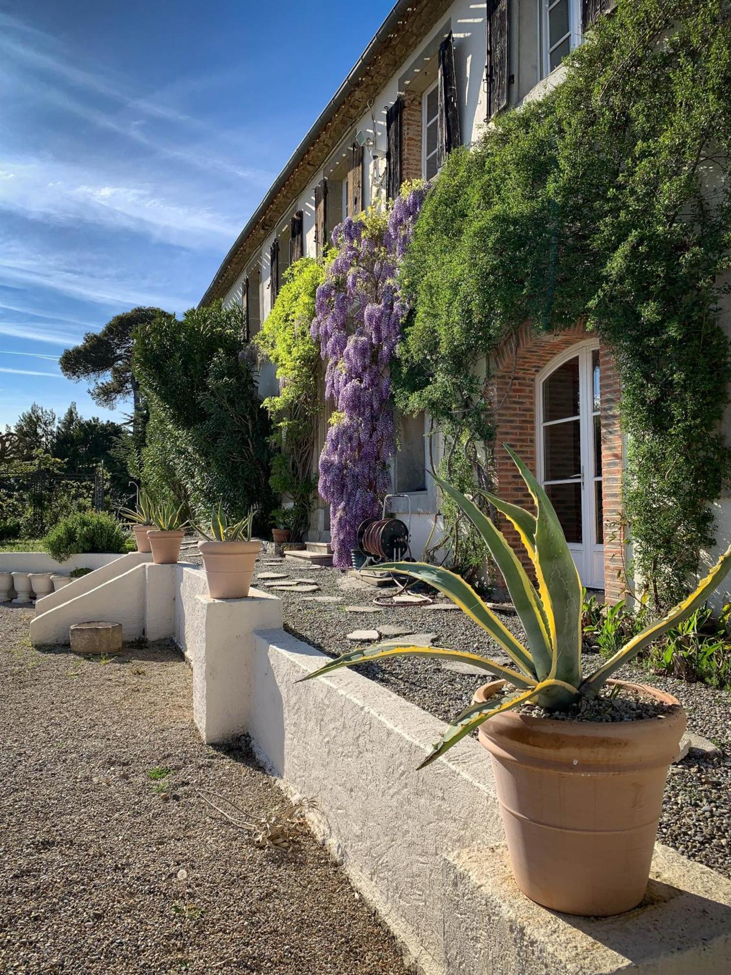 The East Wing - Carcassonne Villa Montreal  Ngoại thất bức ảnh